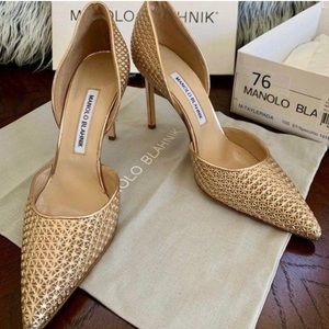 Manolo Blahnik Gold Textured Pump 8.5 US 💝